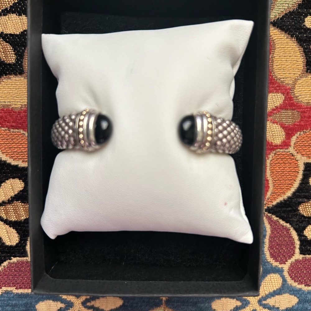 Lagos hing bracelet